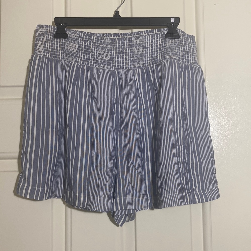 NWT American Eagle Elastic Waist Striped Shorts